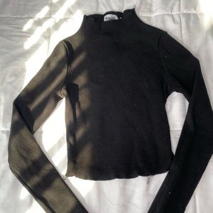 Princess Polly Black Crop top